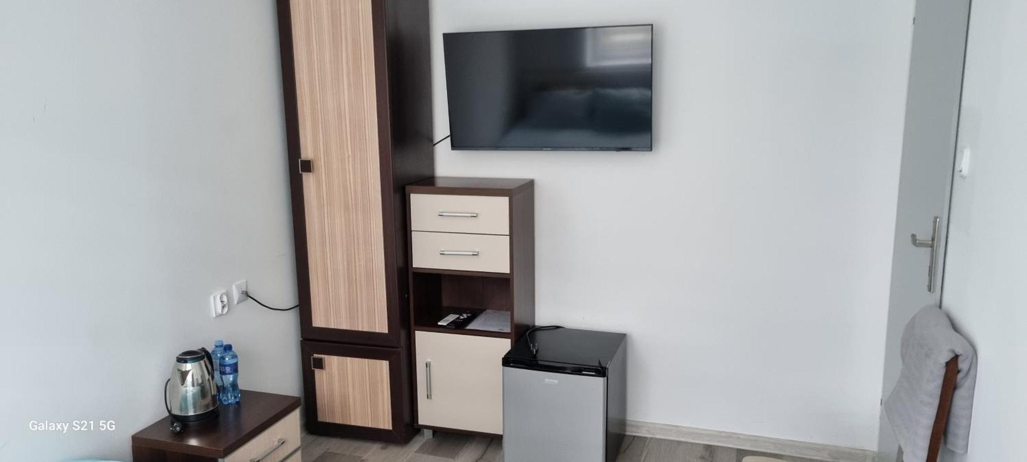 Unibal - Pokoje Goscinne Unieście Esterno foto