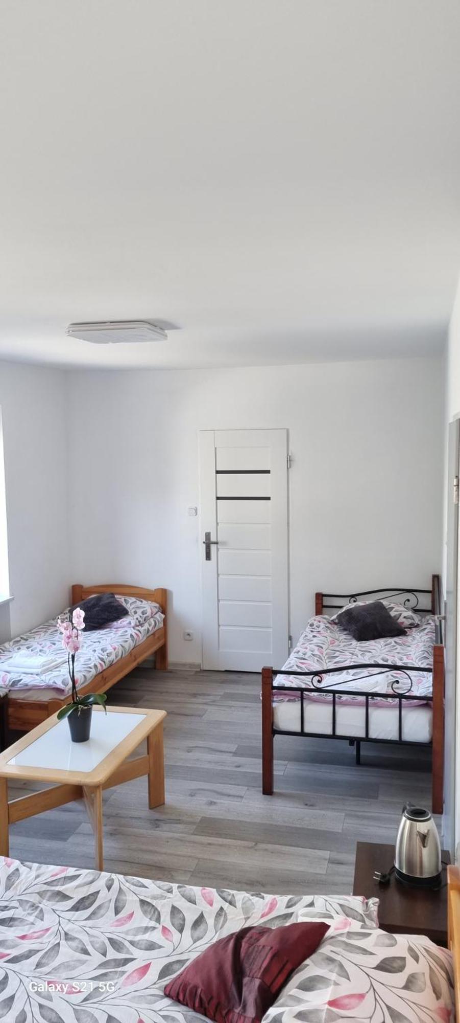 Unibal - Pokoje Goscinne Unieście Esterno foto